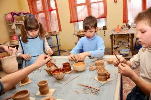 Ceramics Courses for children and youth in Vienna. Keramik Kurse für Kinder und Jugend in Wien.